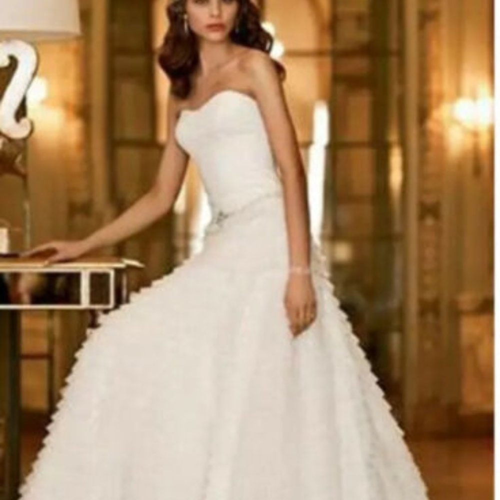 Galina Signature David’s Bridal Dress